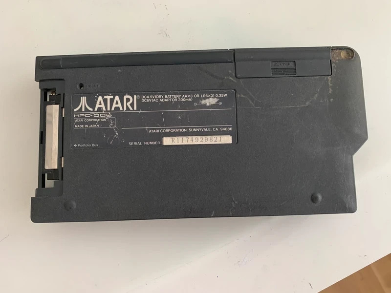 Atari portfolio HPC-004