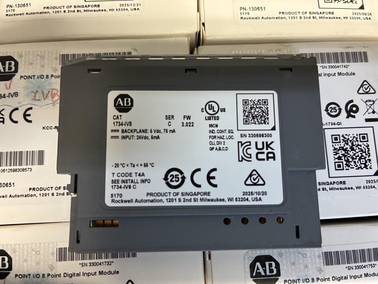 New AB 1734-IV8 SER C POINT I/O 8 Point Digital Input Module /PKG of 6
