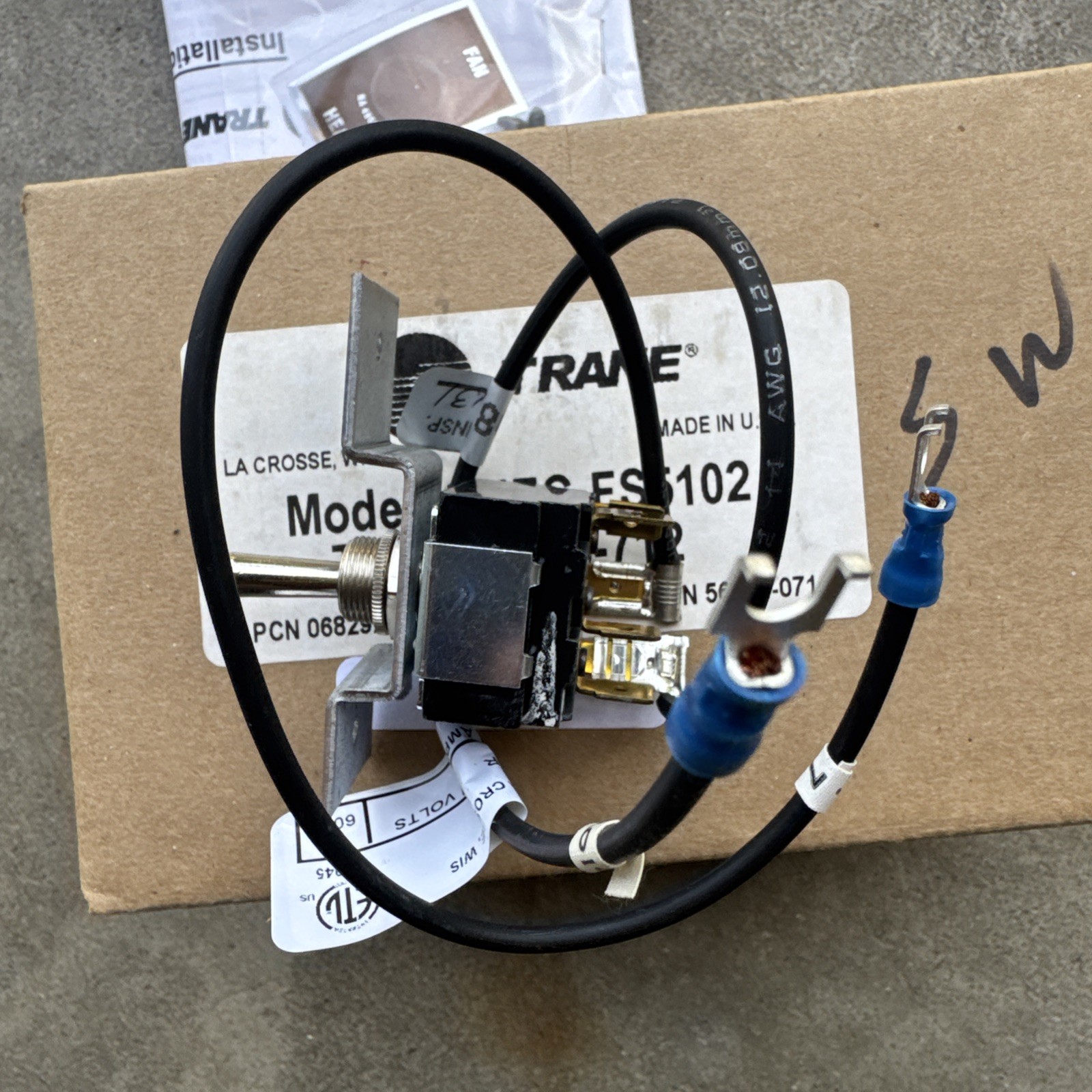 Trane Manual Fan Two Position Toggle Switch UHEC-FS5102