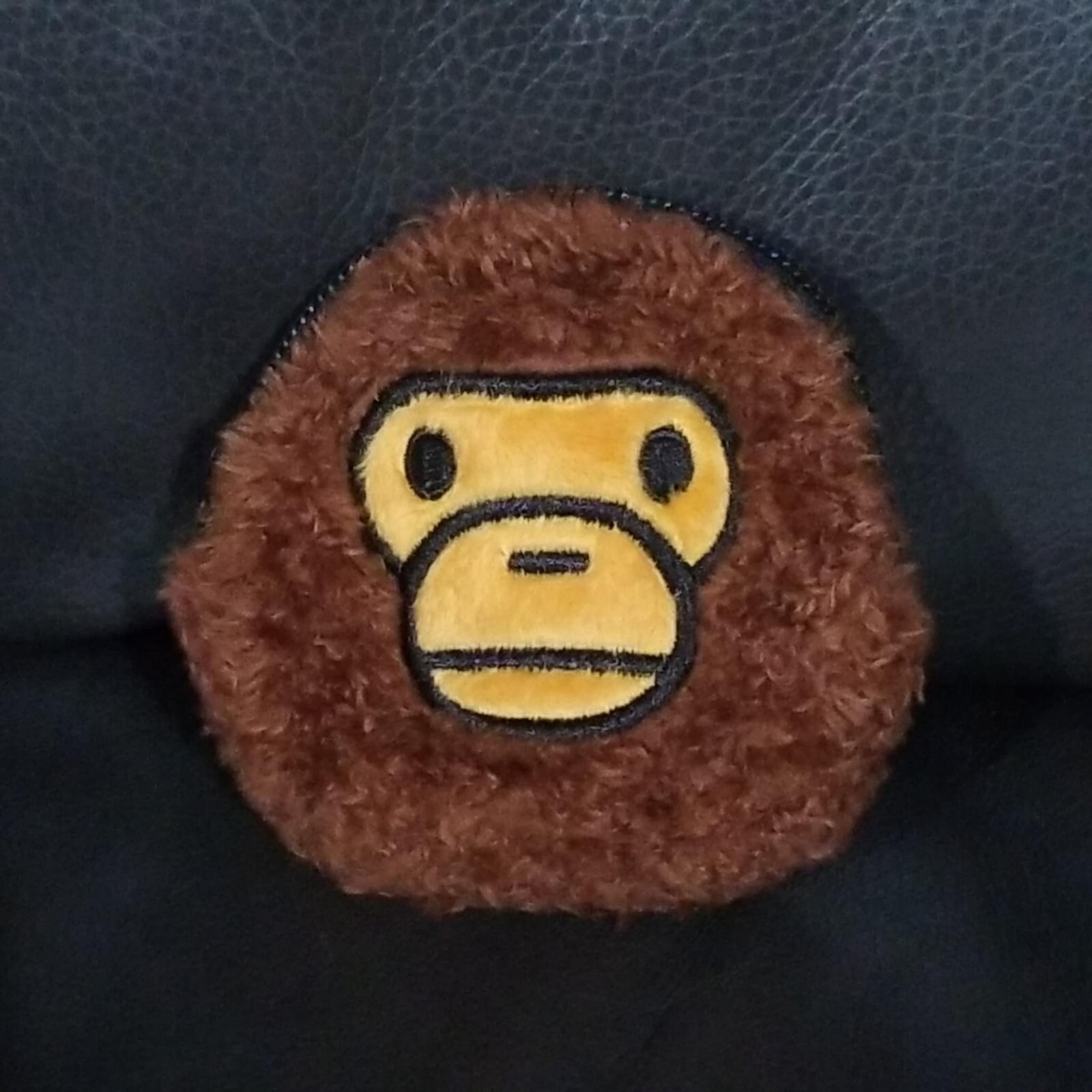 Takarajima Magazine Bape Kids Small Milo Coin Pouch from Winter 2023 emook