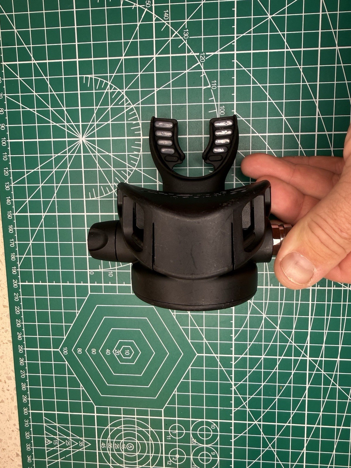 Atomic Aquatics z1 Second Stage Regulator-MINT CONDITION