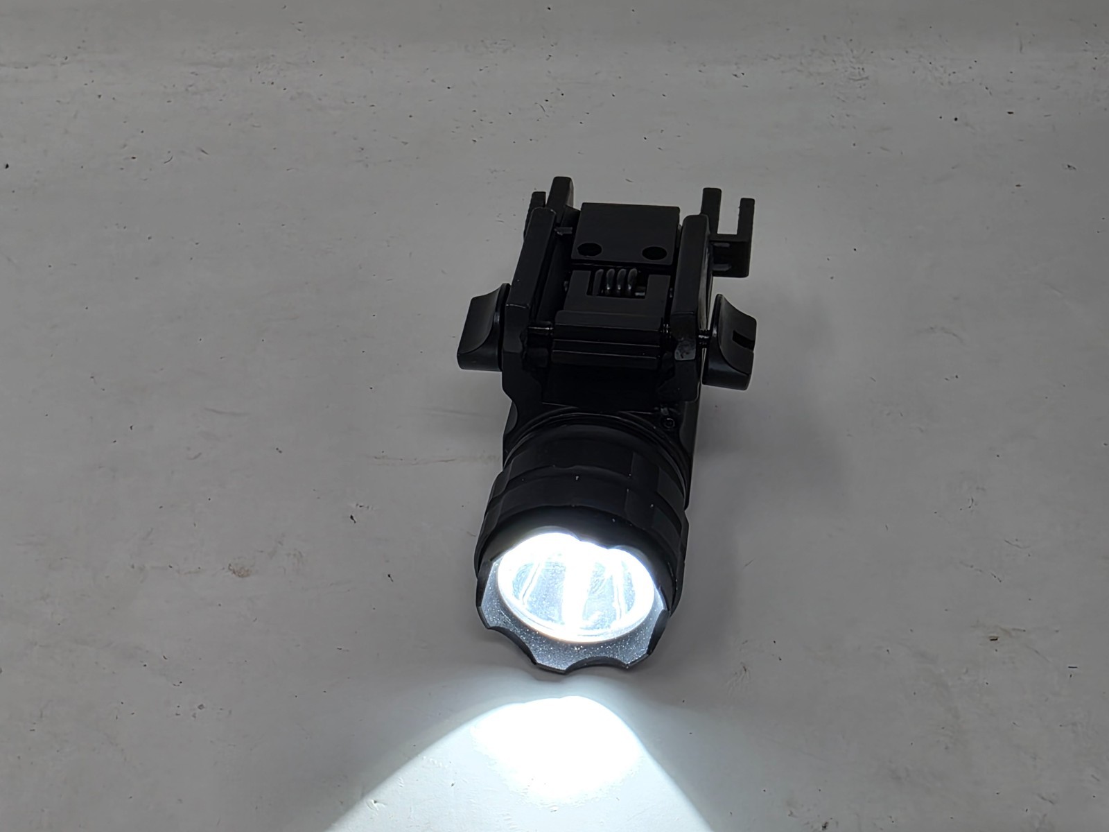 Nebo iProtec Elite HP190 Flashlight Black