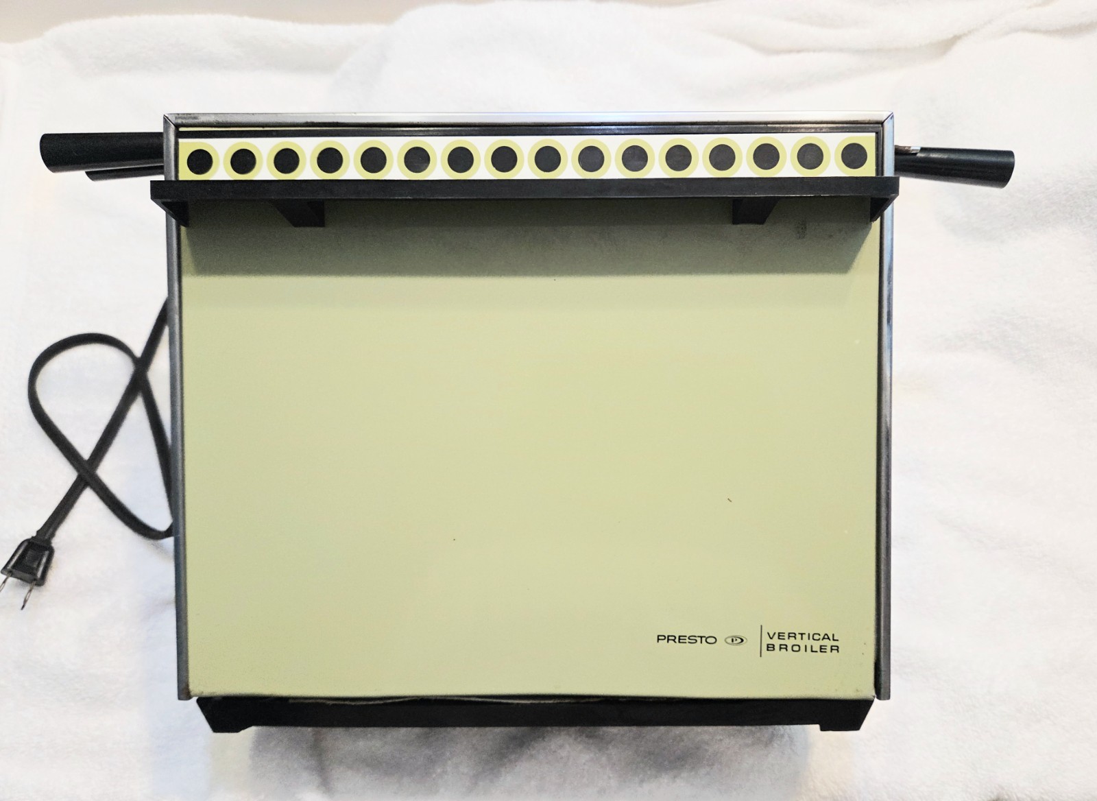 Vintage 1970s PRESTO Avacado Green Electric Vertical Broiler MCM Made USA
