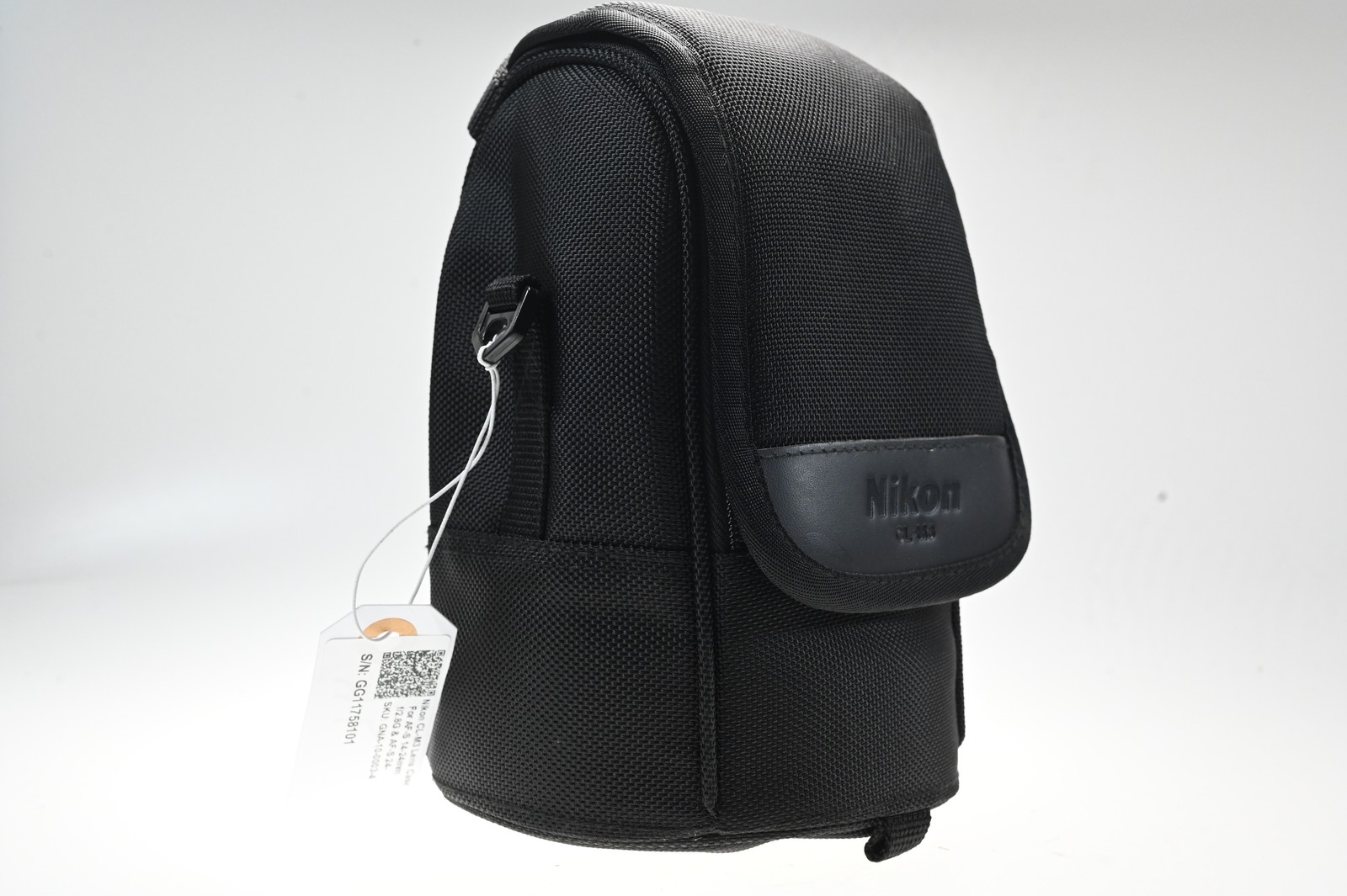 Nikon CL-M3 Lens Case For AF-S 14-24mm f/2.8G & AF-S 24-70mm f/2.8G lenses #G101