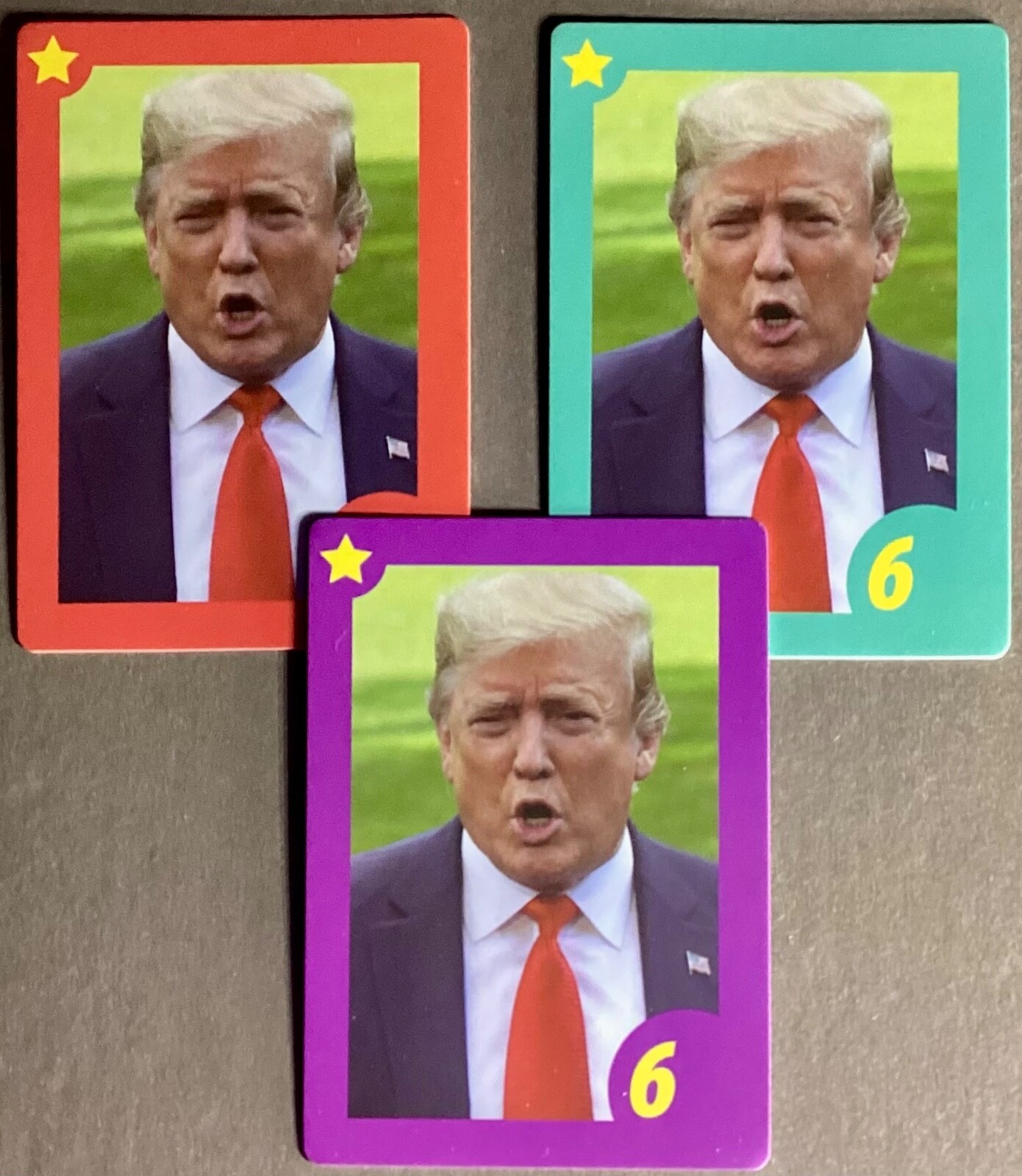 💢Set of all 3 Donald J. Trump Paladone Celebrity Who Is It? #6 Cards 2021💢