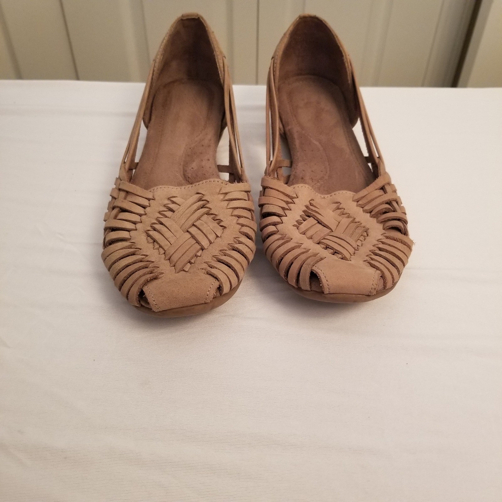 Natural Soul by Naturalizer Tan Woven Leather Huarache Flats Womens Shoes 7 M