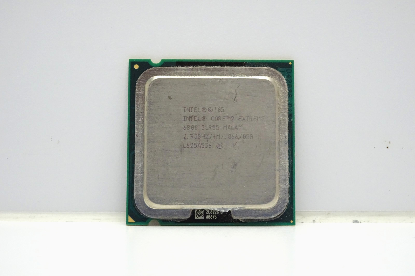 Intel Core 2 Extreme X6800 4-Core 4-Thread 2.93GHz LGA775 '05 CPU