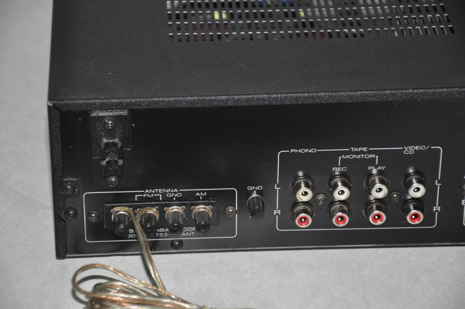 Vector Research VR-2300 Receiver AM FM Stereo Cd Phono Tested & Working