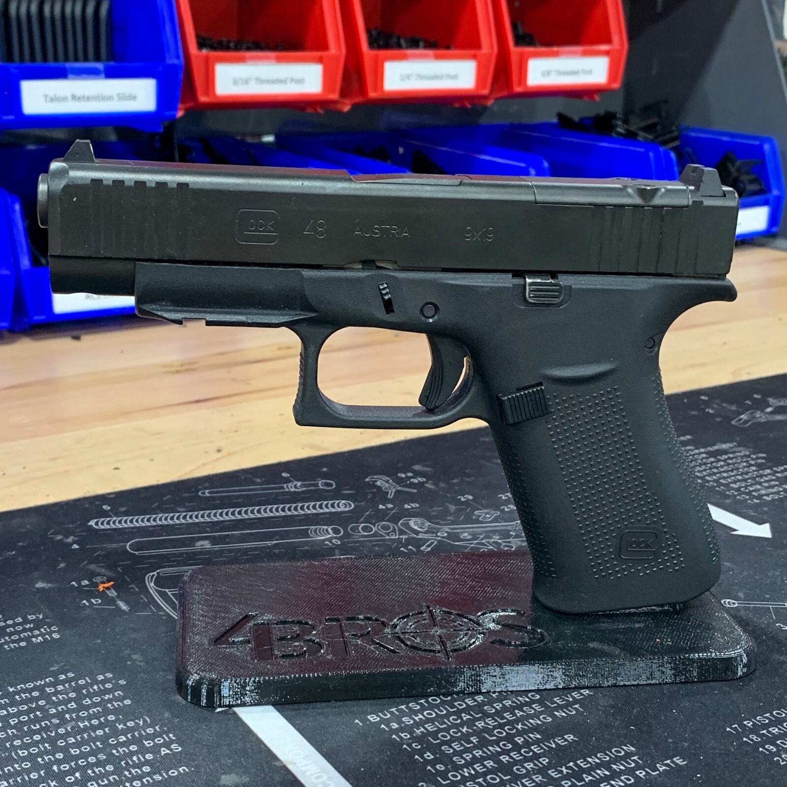4Bros Subcompact Pistol Stand