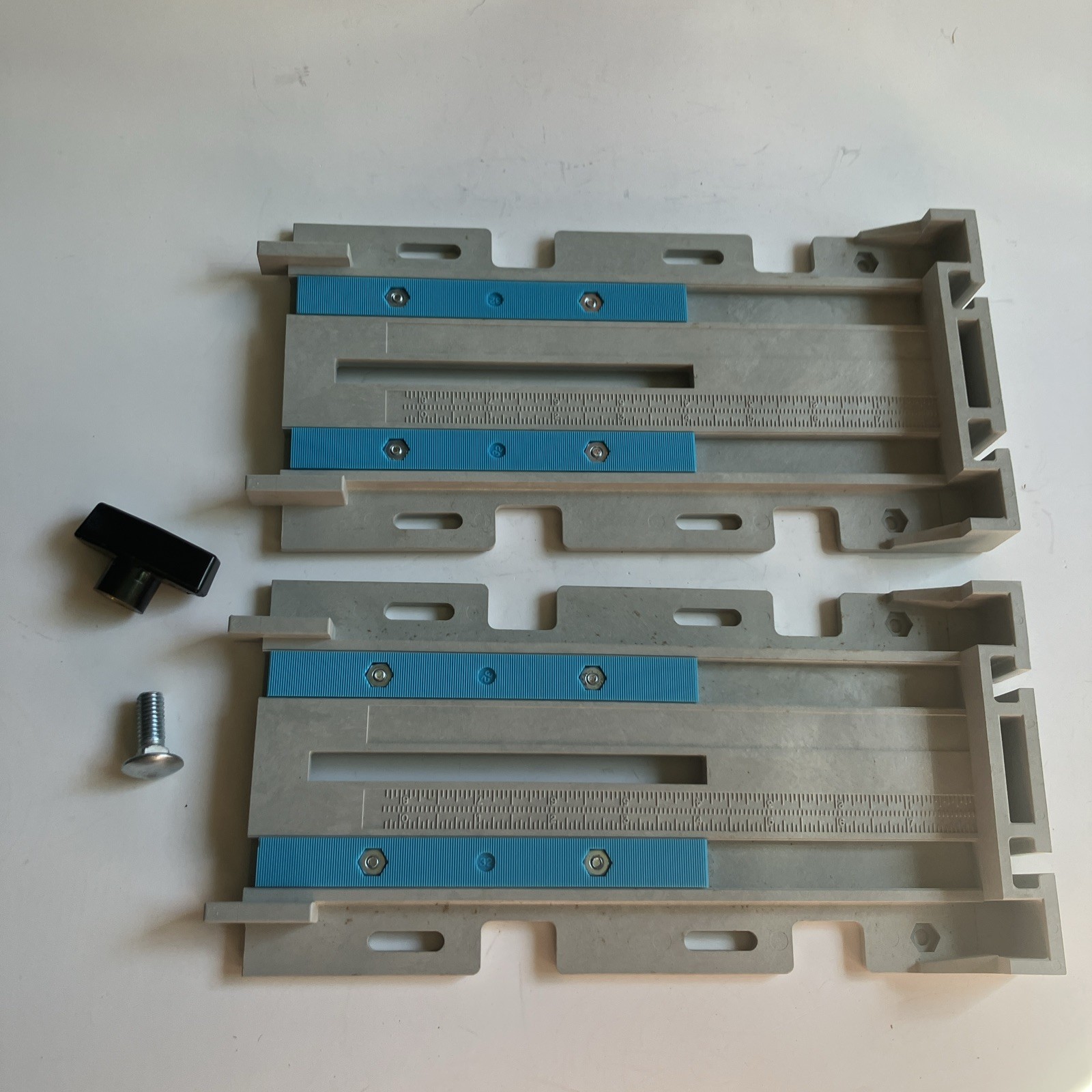 Incra Jig Universal Precision Positioning Jig | No Extra Hardware