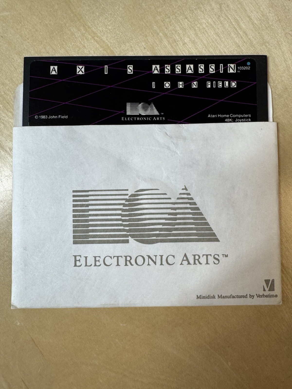 Axis Assassin Atari 800XL 8bit Computers 48 K 5.25" disk - Tested