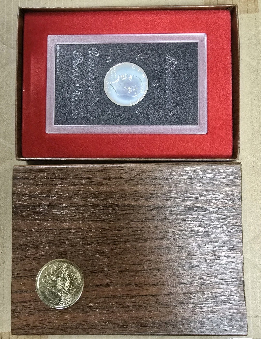 SS0172SXFCiO US MINT $1 YEAR 1972-S CAMEO PROOF COIN SET LIGHTLY IMPAIRED OGP