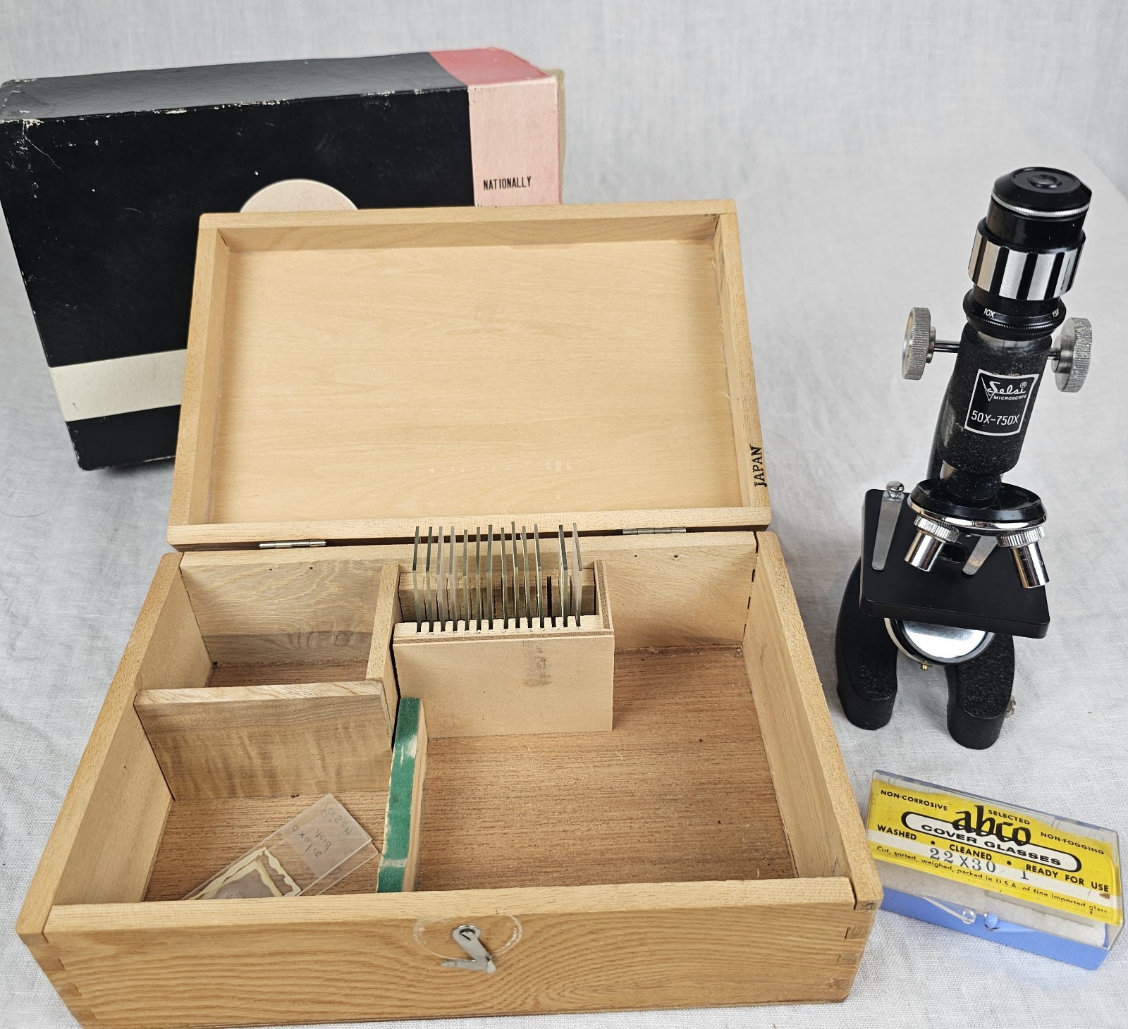 VTG Selsi Japan Microscope 50x 750X Wood Case 13 Culture Slides & Cover Glasses