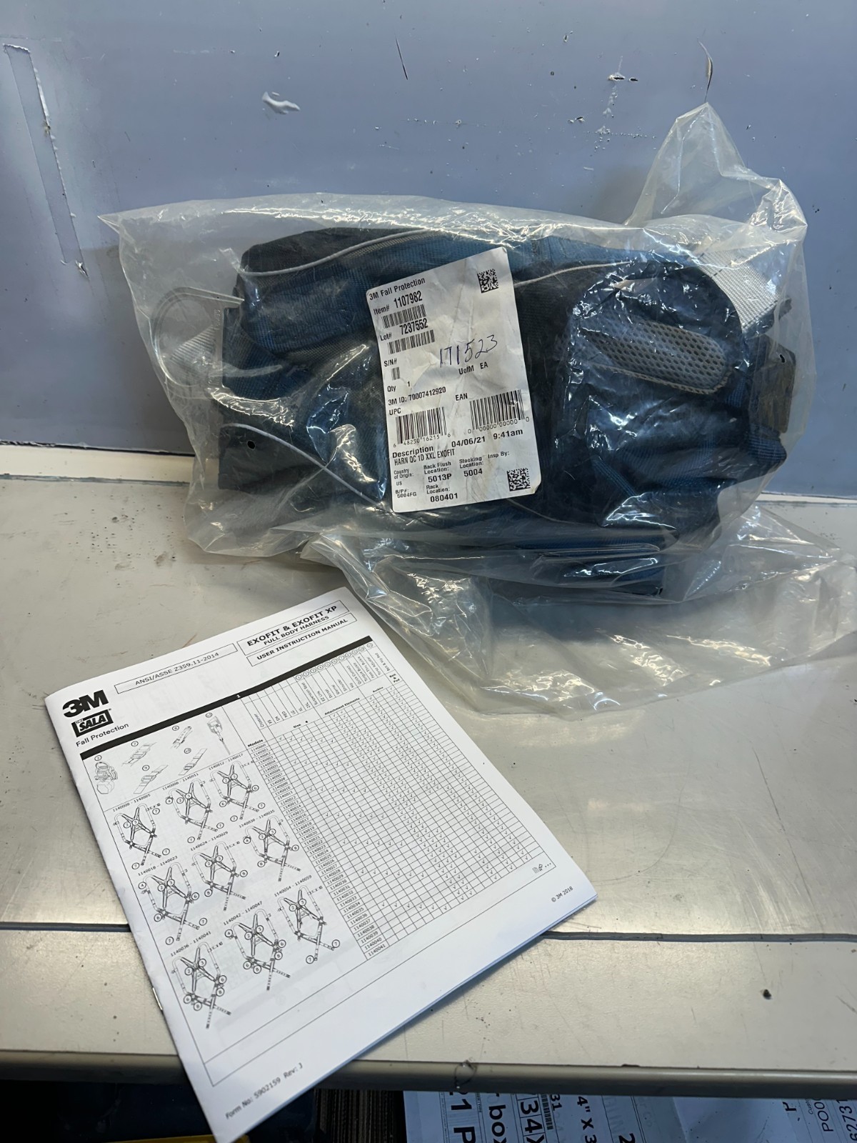 3M 1107982 FALL PROTECTION FULL BODY HARNESS DBI-SALA, XXL EXOFIT NEW FREE SHIP