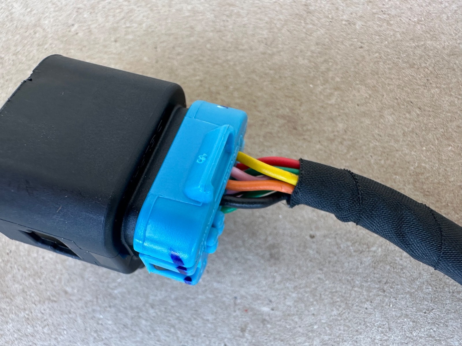 2021-2024 Genesis G80 OEM Blind Spot Radar Sensor Wiring Socket