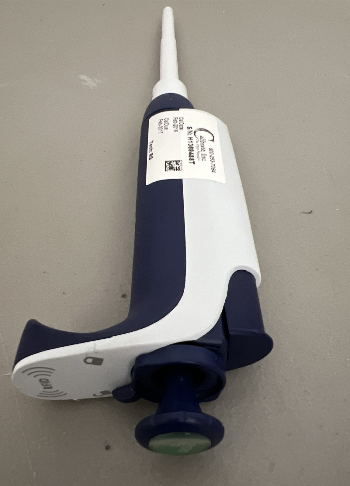 Rainin L200 XLS LTS Pipet-Lite Pipette 20-200uL Pipetman - Working