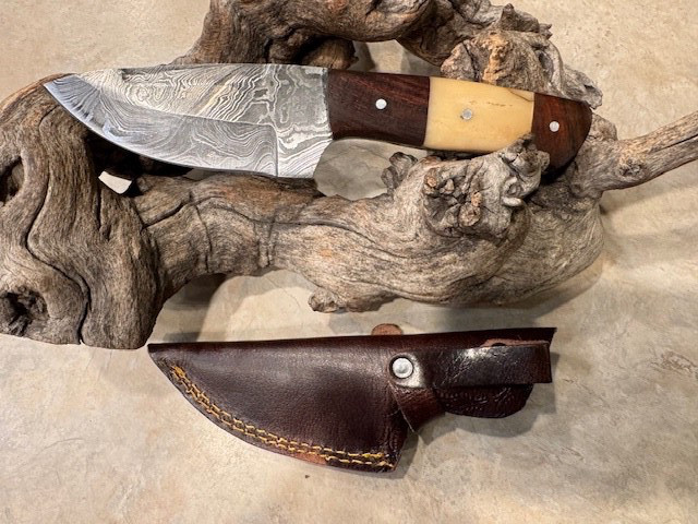 Large Damascus knife w/nice wood & bone handle & leather sheath hand made