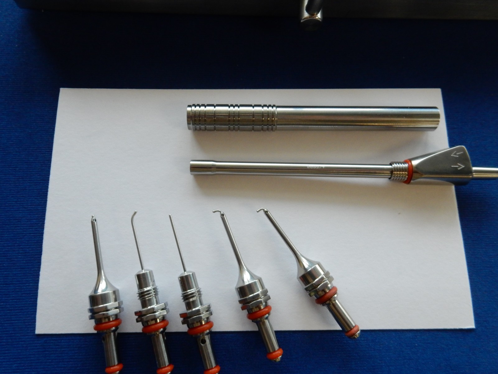 AMO Ophthalmic I/A Handpiece and Tips Set w/ Case