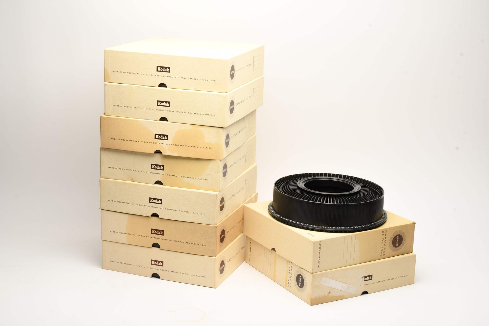 9X Kodak Carousel 80 slide trays, boxed, w/lids, Great!