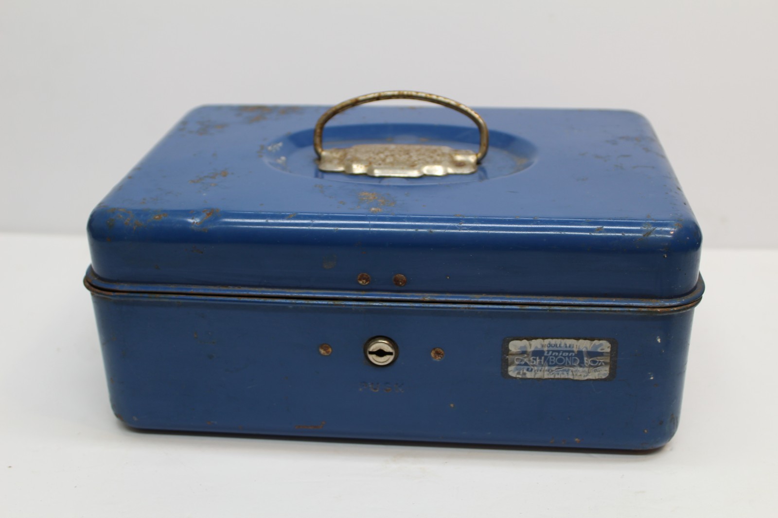 Vintage Union Metal Model 1111 Cash tackle box Blue Fold Out  USA   NO KEY