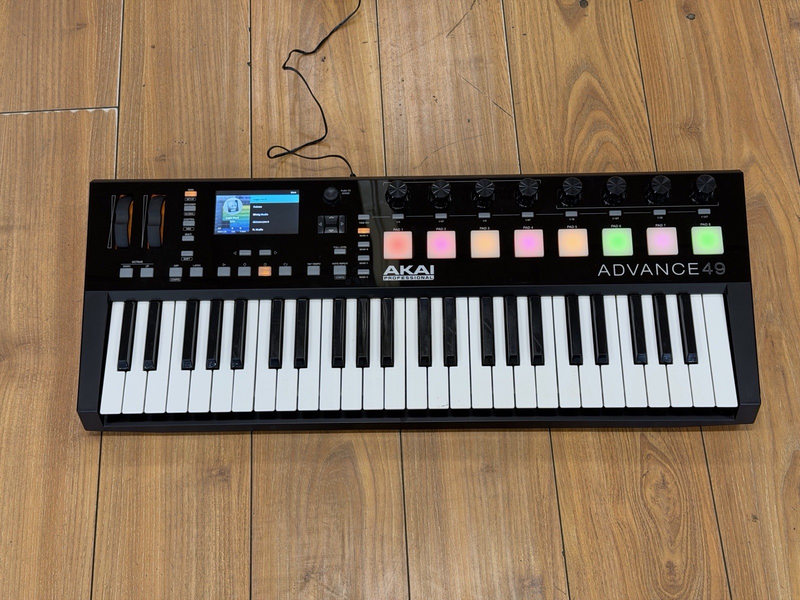 AKAI Advance 49 USB Keyboard Controller