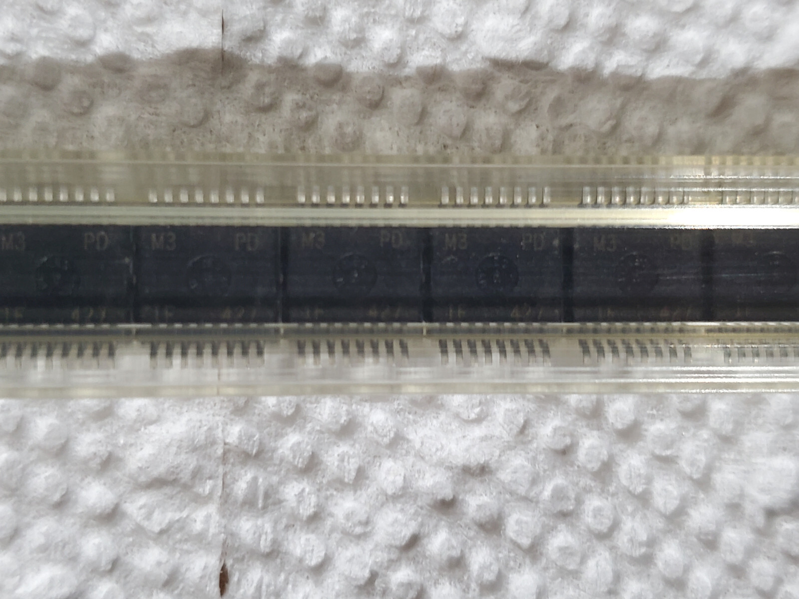 Maxim MAX3319ECAE IC - RS-232 Interface