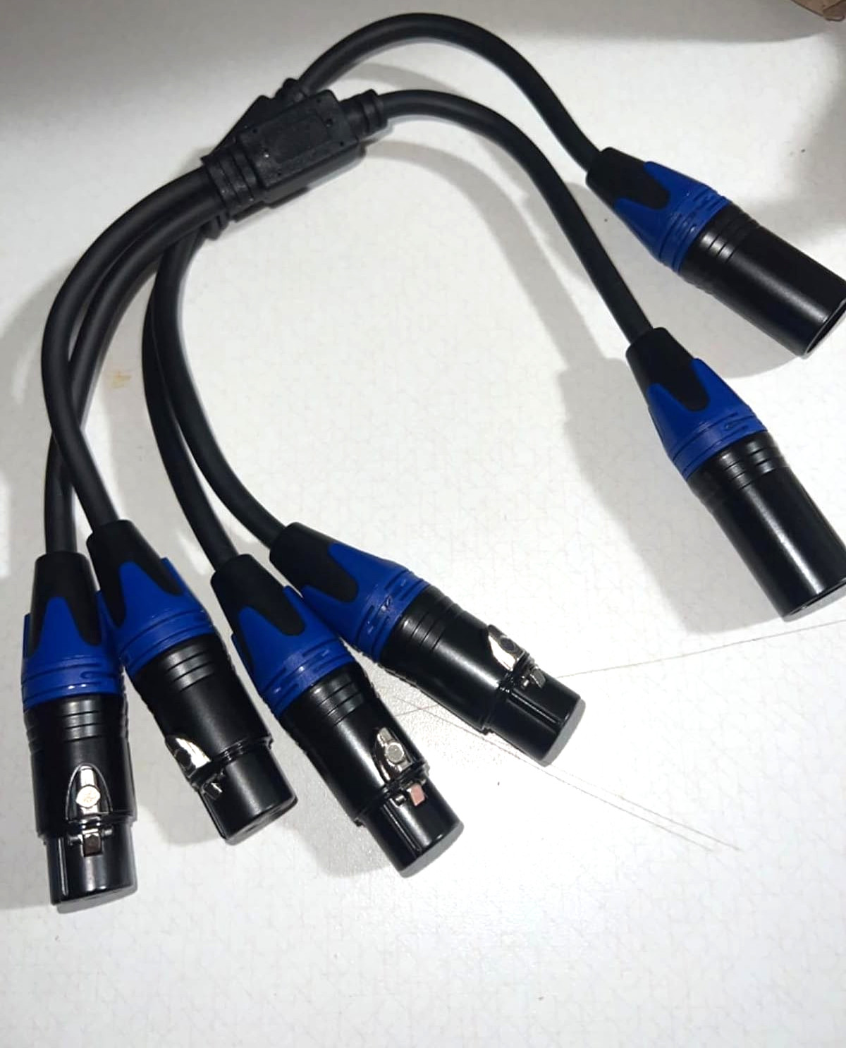 (11.8 inches ) 1 Male to 2 Female XLR Y Splitter Micrphone Cable, 3pin Male