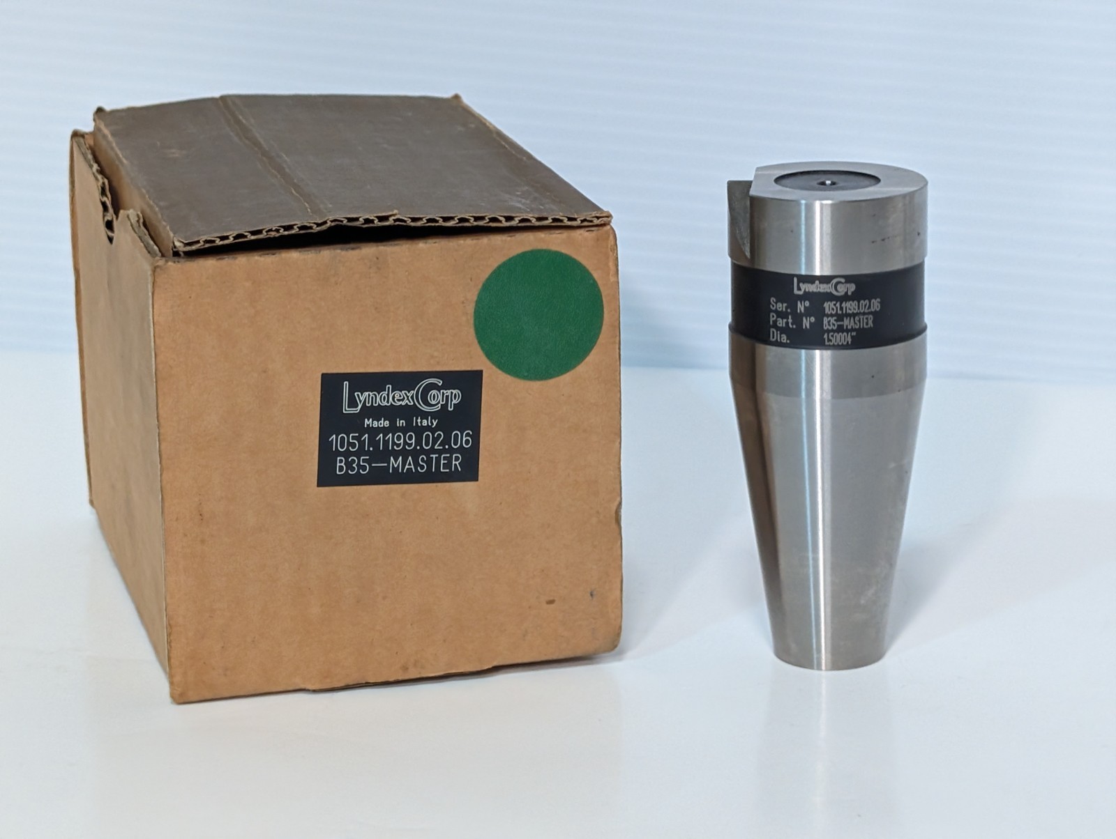 Lyndex B35-MASTER Tension Compression Tapping Chuck Tool Holder, 1.50004" DIA