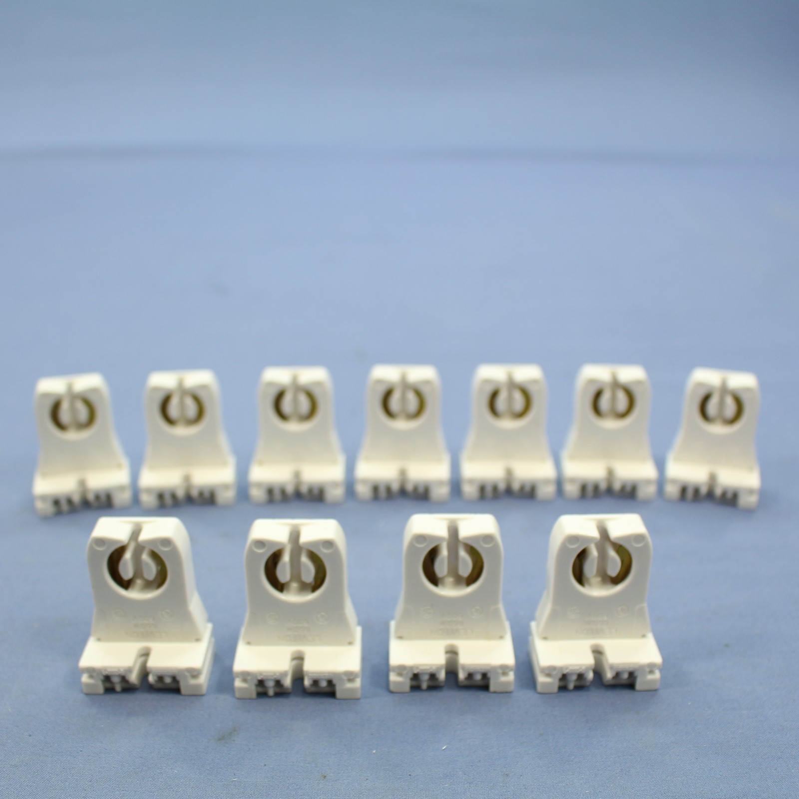 10 LEV Fluorescent Lampholders Sockets T8 T12 Medium Bi-Pin Disconnect 13351-D