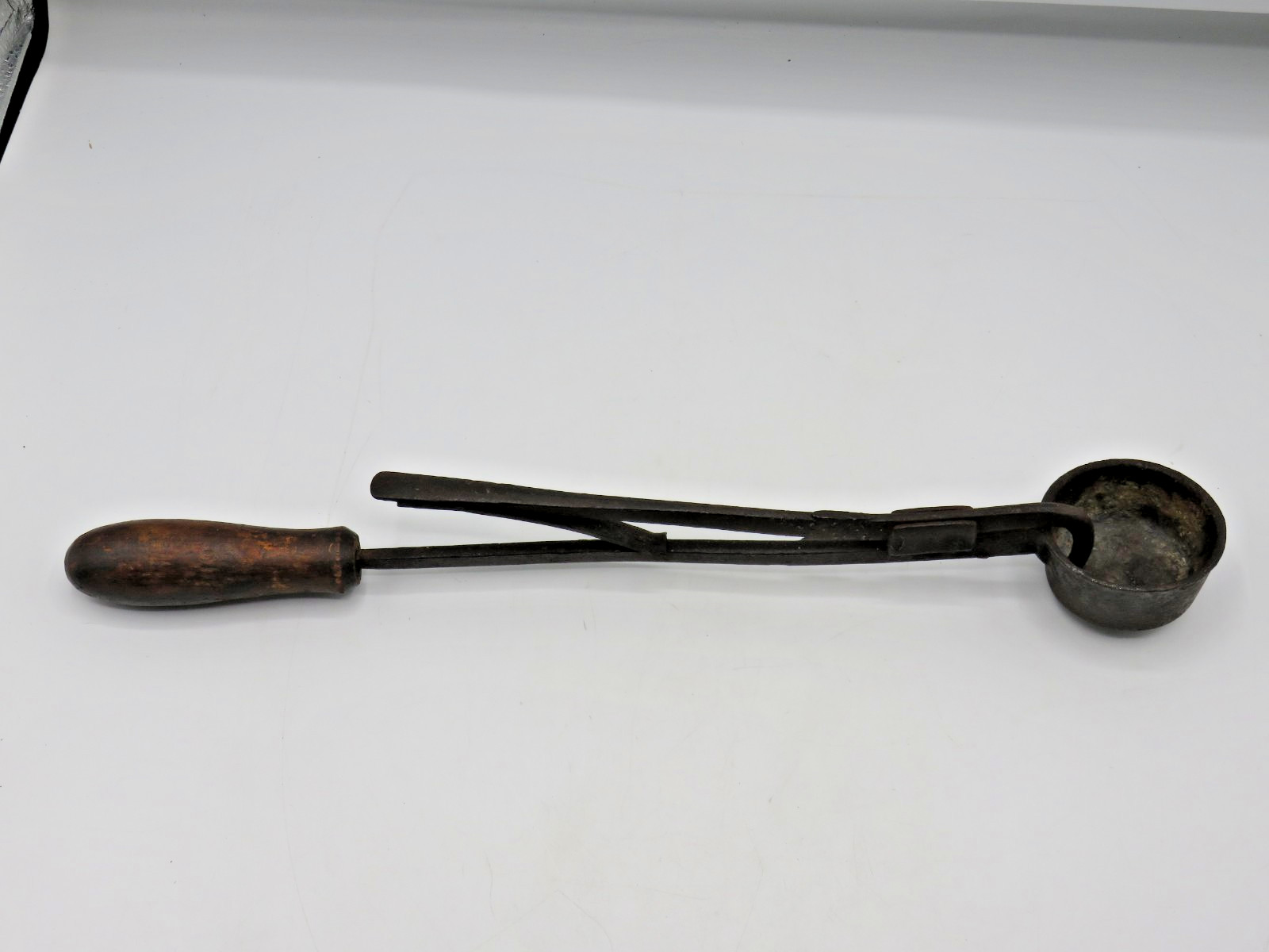 VINTAGE LEAD LADLE  PAT. APRIL 24TH 1860- 15'' LONG BOTTOM POUR LEAD LADLE