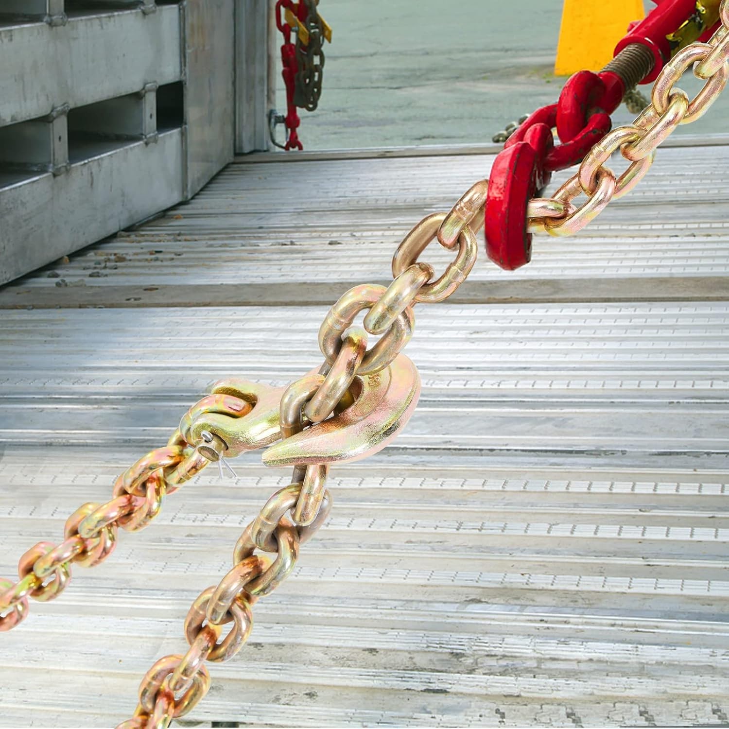 Secure 3/8'' x 20' G80 Logging Chain with Grab Hooks – Reliable for Transporting