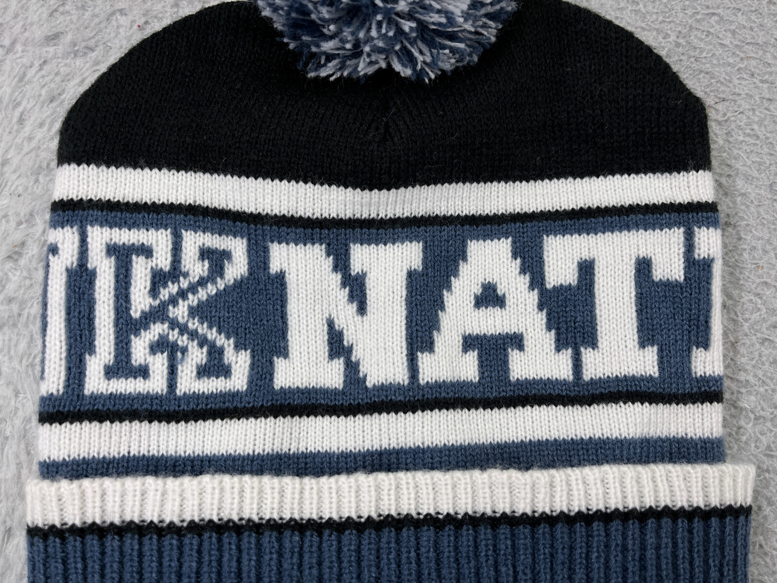 Victoria's Secret Beanie Toque Adult One Size Blue White Pom PINKNATION Acrylic