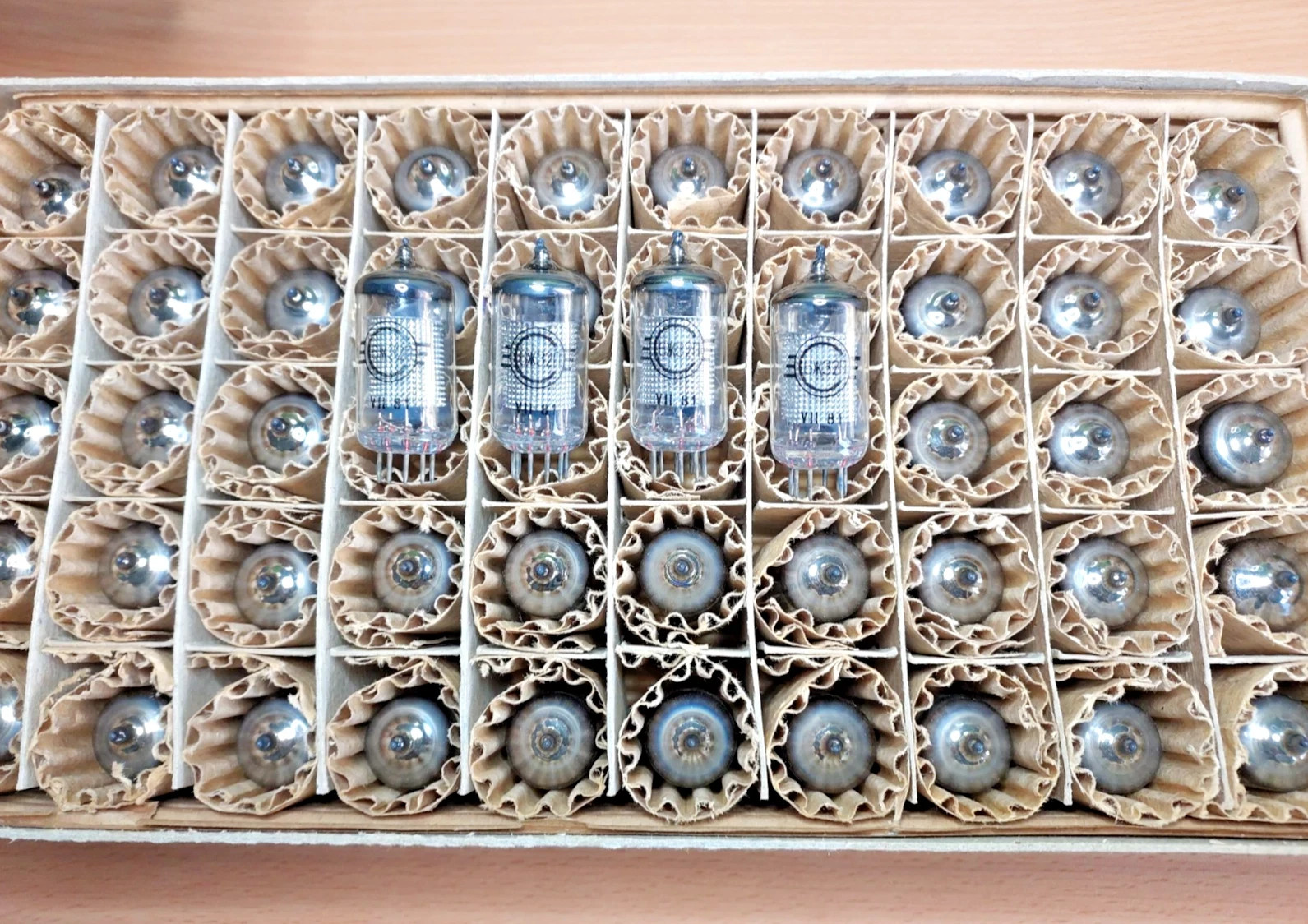US Stock! 4x 6J32P 6ZH32P EF86 6Ж32П Same Date 1980s SVETLANA Tubes NEW NOS