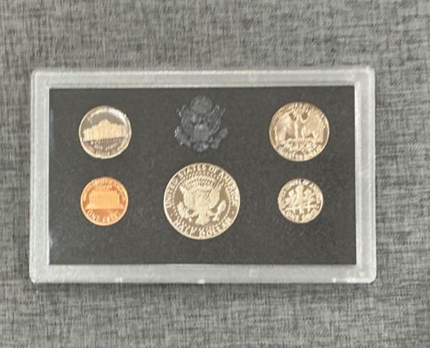 1983 U.S. Mint Proof Set in Original Box