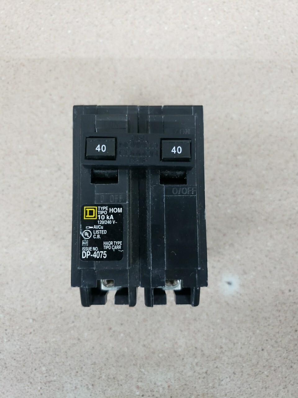 New Take Out! Square D Homeline HOM240 2 Pole 40 Amp 120 240V Circuit Breaker