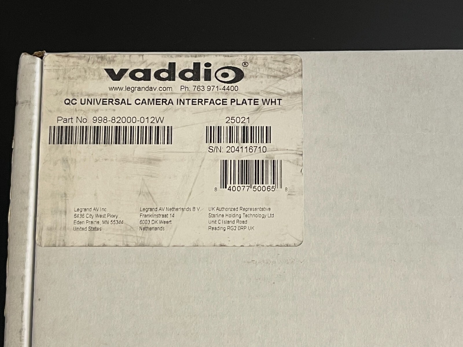 VADDIO 998-82000-012W QuickCAT Universal Camera Interface Plate, White