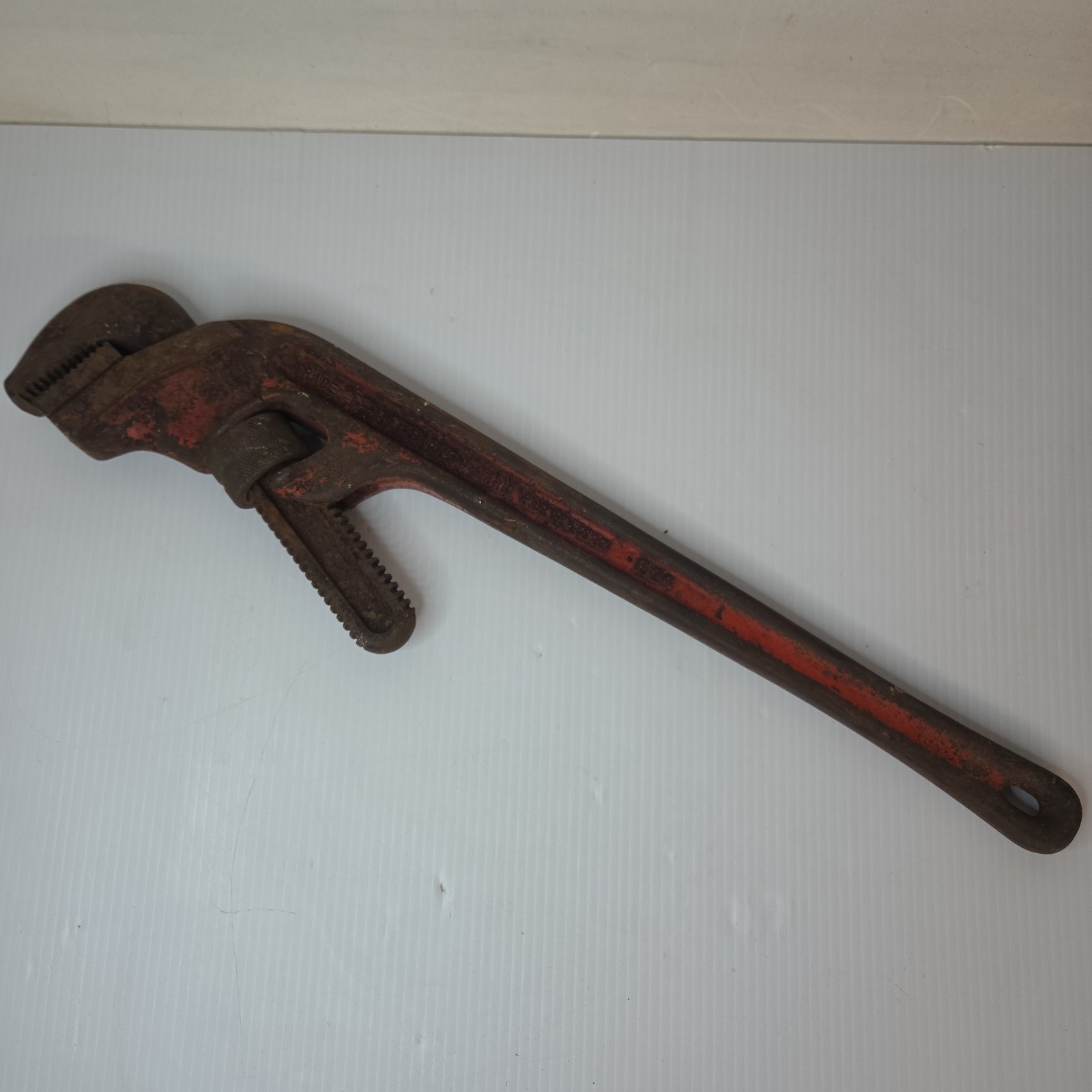 Vintage RIDGID Offset 24" Heavy Duty Steel Pipe Wrench E24 Good Treads & Teeth