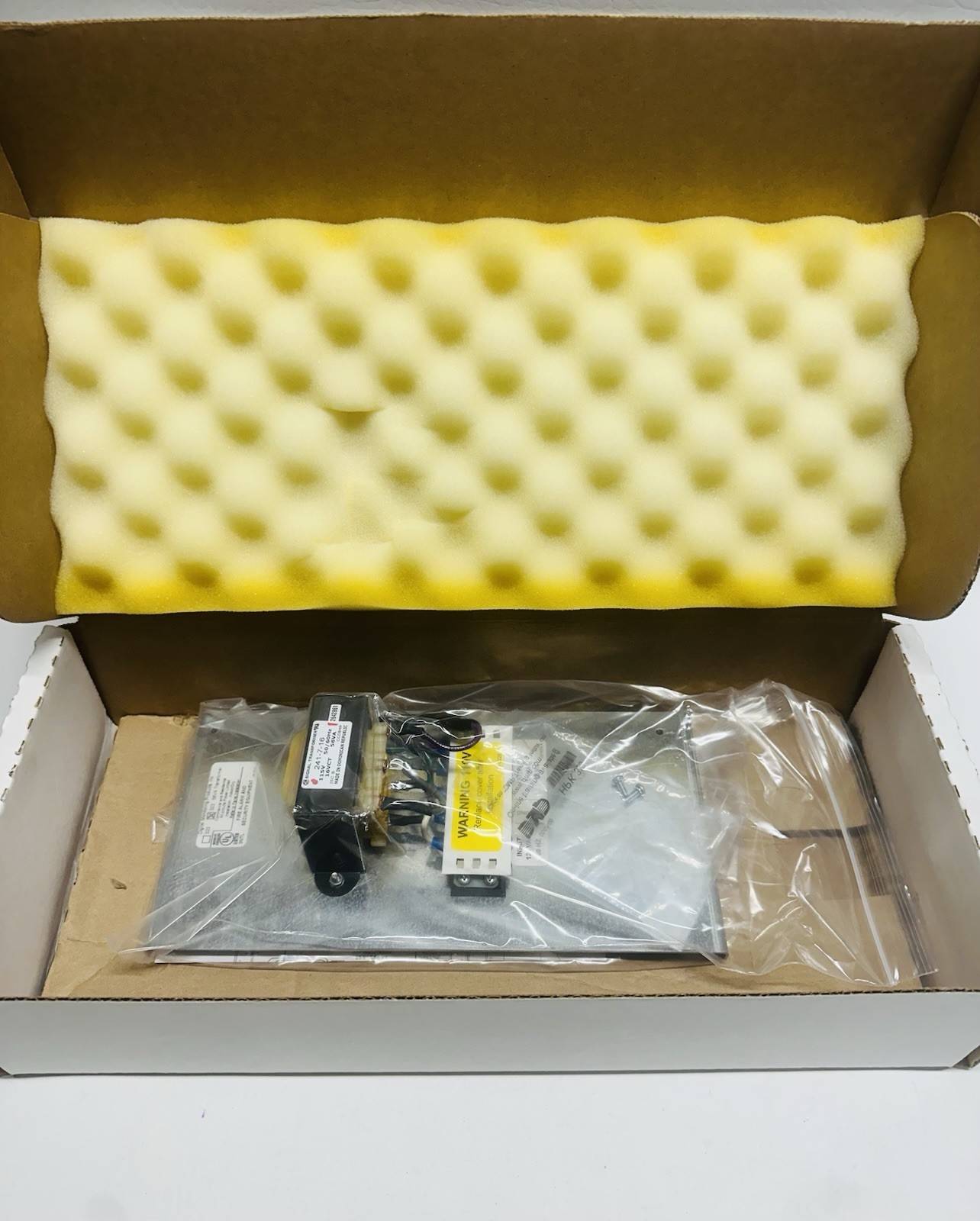 NEW DMP 323 Wire In Plate Transformer