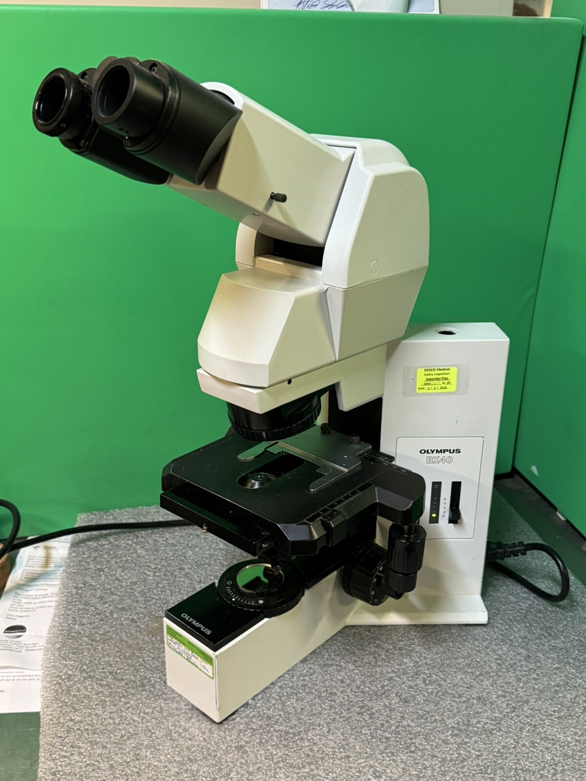 Olympus BX40F-3 BX-40F3 Laboratory Fluorescence Microscope U-TTBI Ergonomic Head