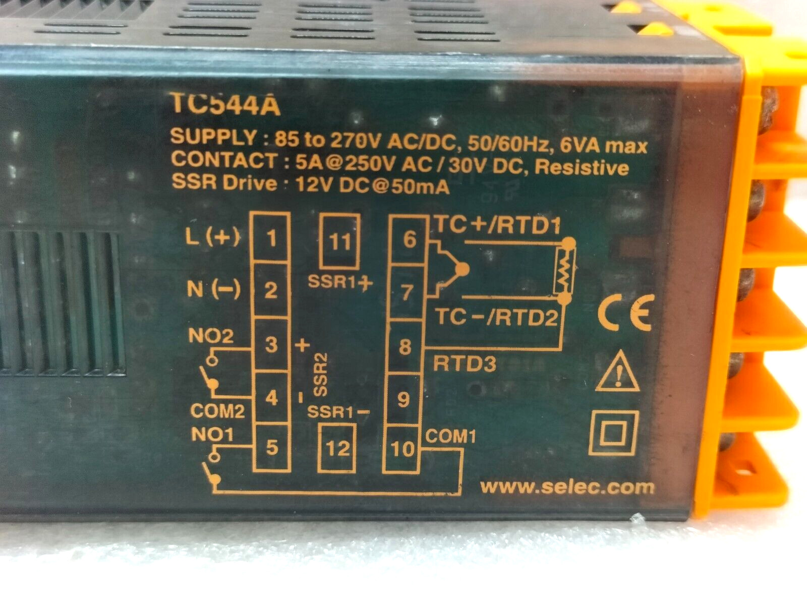 SELEC TC544A DIGITAL TEMPERATURE CONTROLLER