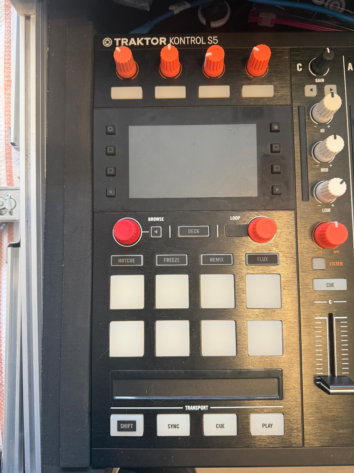 Traktor Kontrol S5 DJ Controller w/Flight Case - Read Description