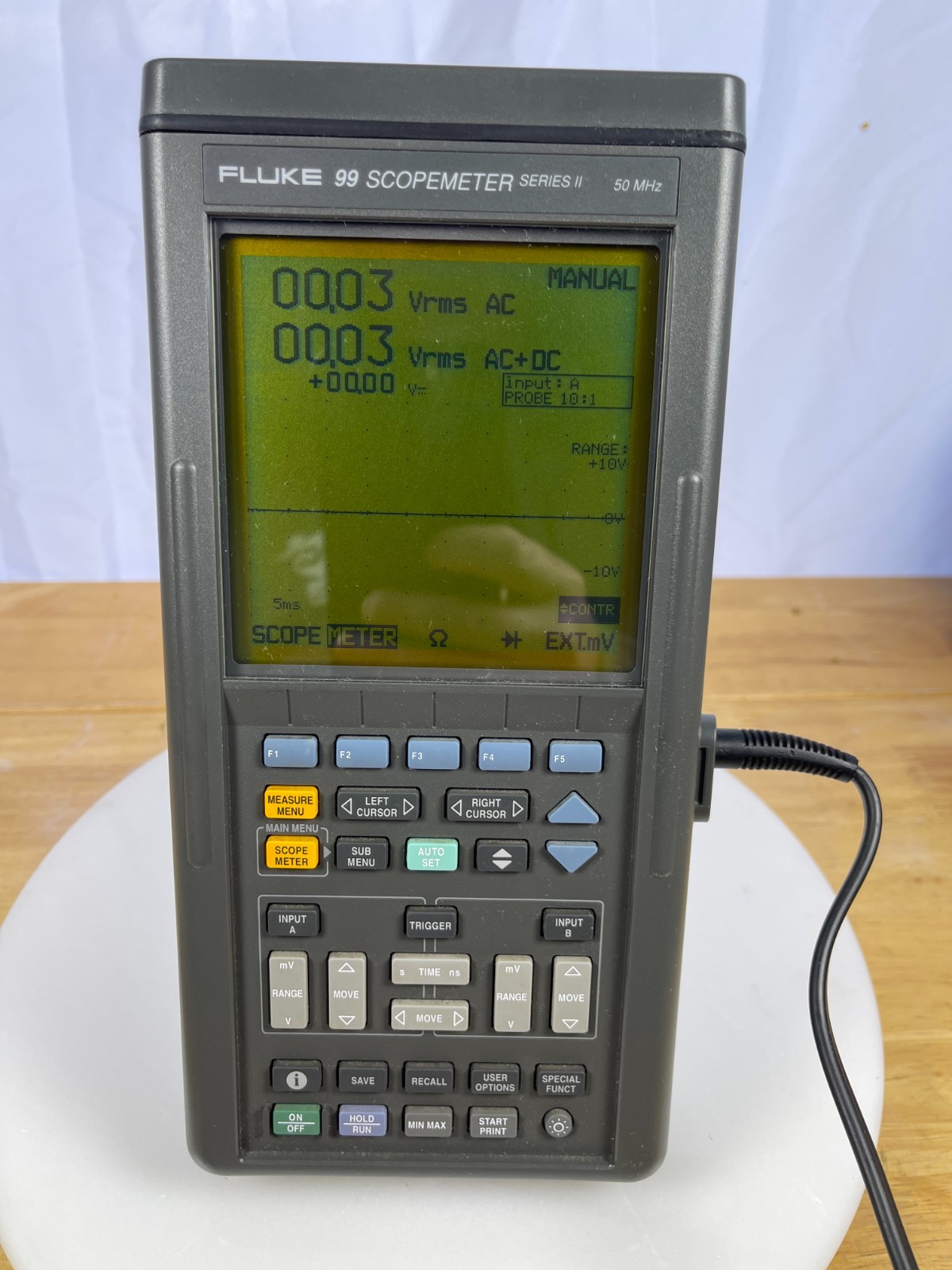 Fluke 99 ScopeMeter Series II 50MHz Oscilloscope w/ Case Probes Charger