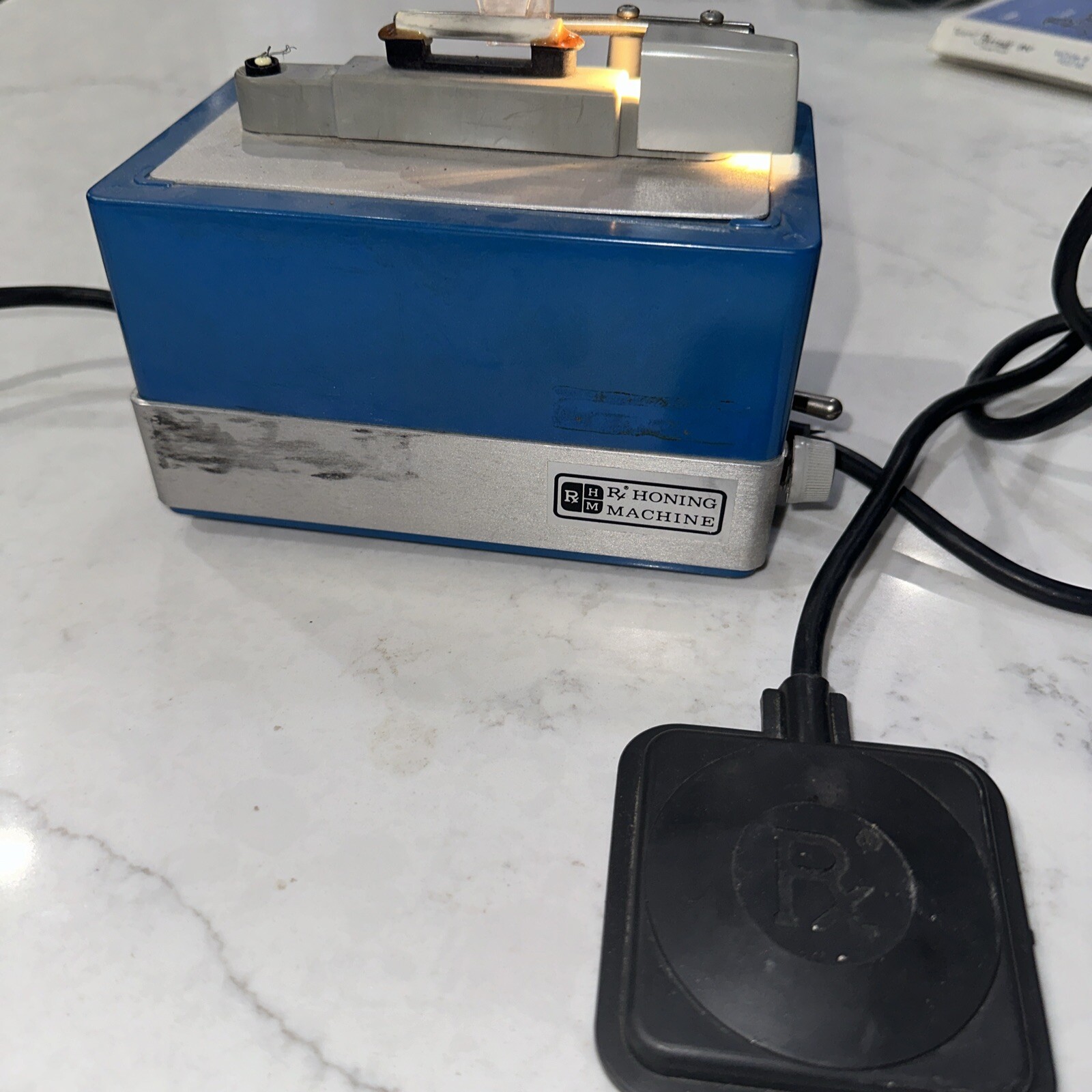 R Honing Machine