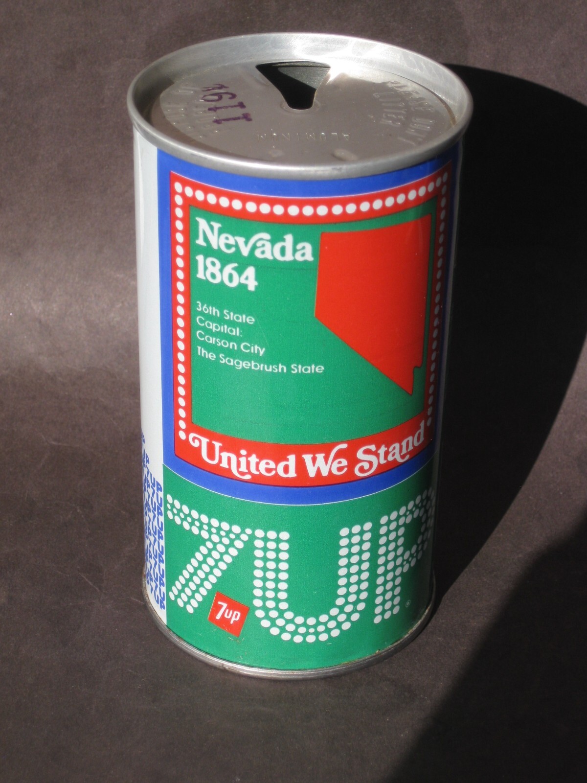 VINTAGE 1976 NEVADA BICENTENNIAL 7-UP SODA STATES CAN UNCLE SAM PUZZLE
