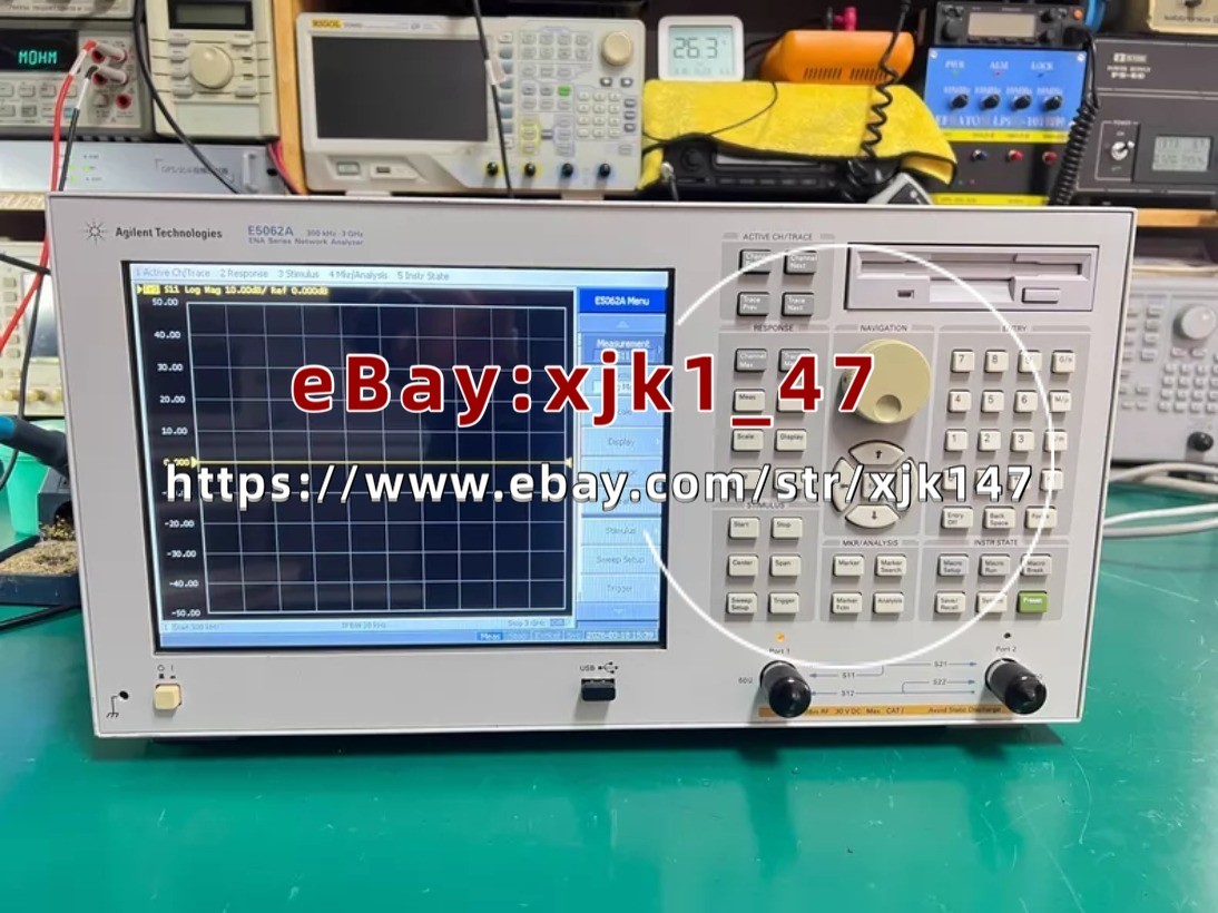 KEYSIGHT / Agilent E5062A 300kHz-3GHz Vector network Analyzer/used