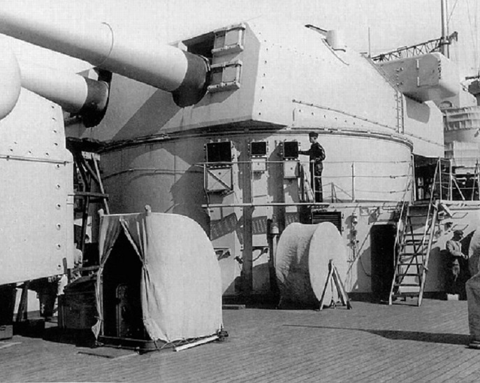 Big guns and deck of the German Battleship Bismarck 8"x 10" WWII Photo 326