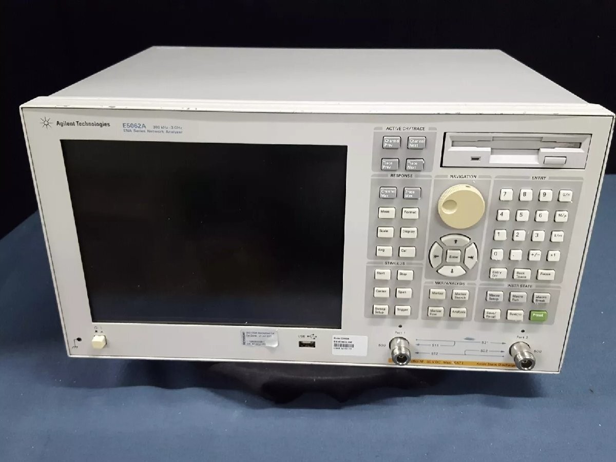 Agilent E5062A Network Analyzer 300kHz-3GHz Japan