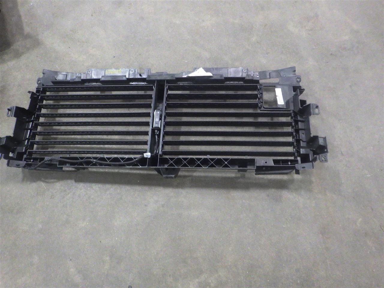 2026 Silverado 2500 2500HD Upper Air Shutter