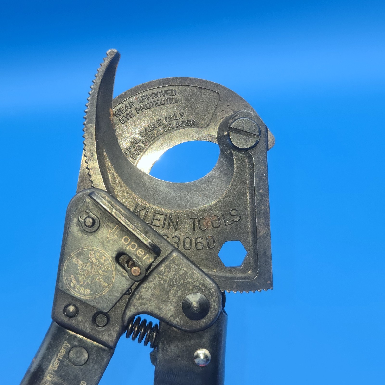 Klein Tools 63060 Ratcheting Cable Cutter Made in Germany