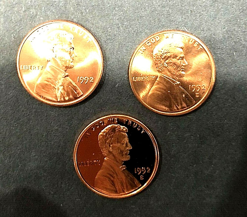 1992 P D S  GEM UNCIRCULATED PLUS 1992-S PROOF LINCOLN CENTS (3 COINS)